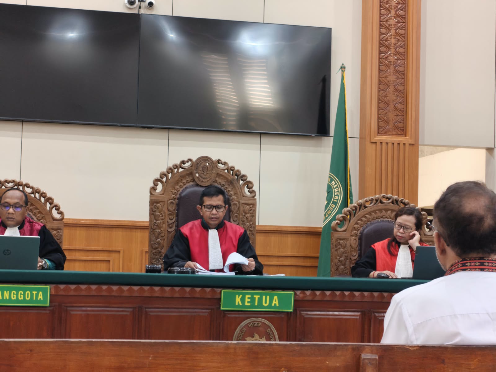 Putusan Majelis Hakim Sepihak, Tidak ada Barang Bukti A.A Ngurah Darmawan di Vonis 18 Bulan. Kuasa hukum Ajukan Banding dan Persoalkan Barang Bukti, Sengketa  Subak Kerdung